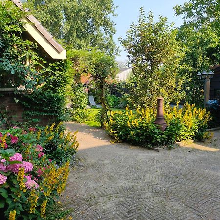 Gastenverblijf 'De Hupsakeet' Barneveld Bagian luar foto